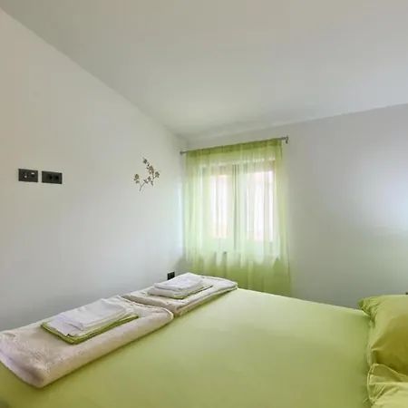 Apartment Ines